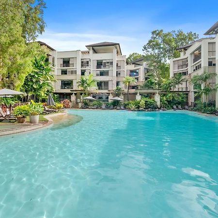 Private Apartments In The Temple Beachfront Resort Palm Cove Ngoại thất bức ảnh